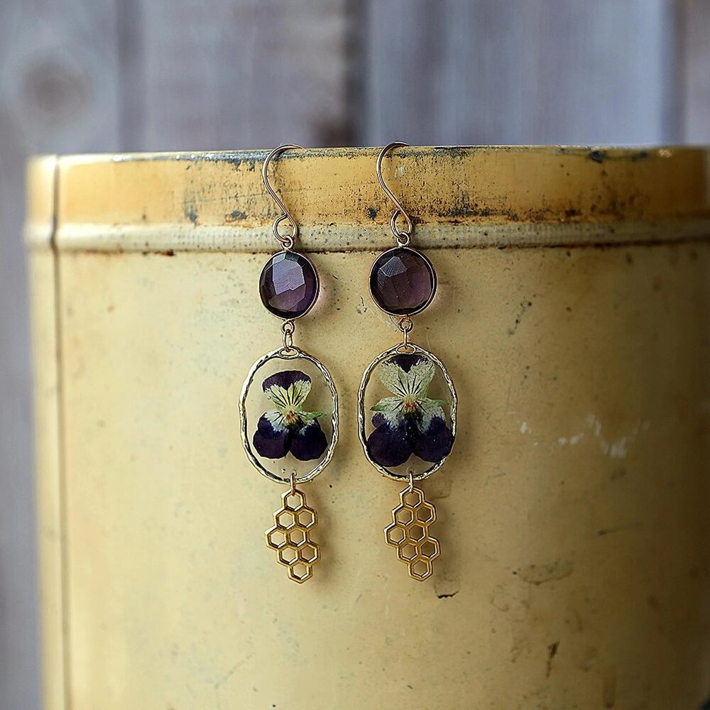 Gold Johnny Jump Up Violet + Amethyst Honeycomb Resin Pressed Flower Earrings
